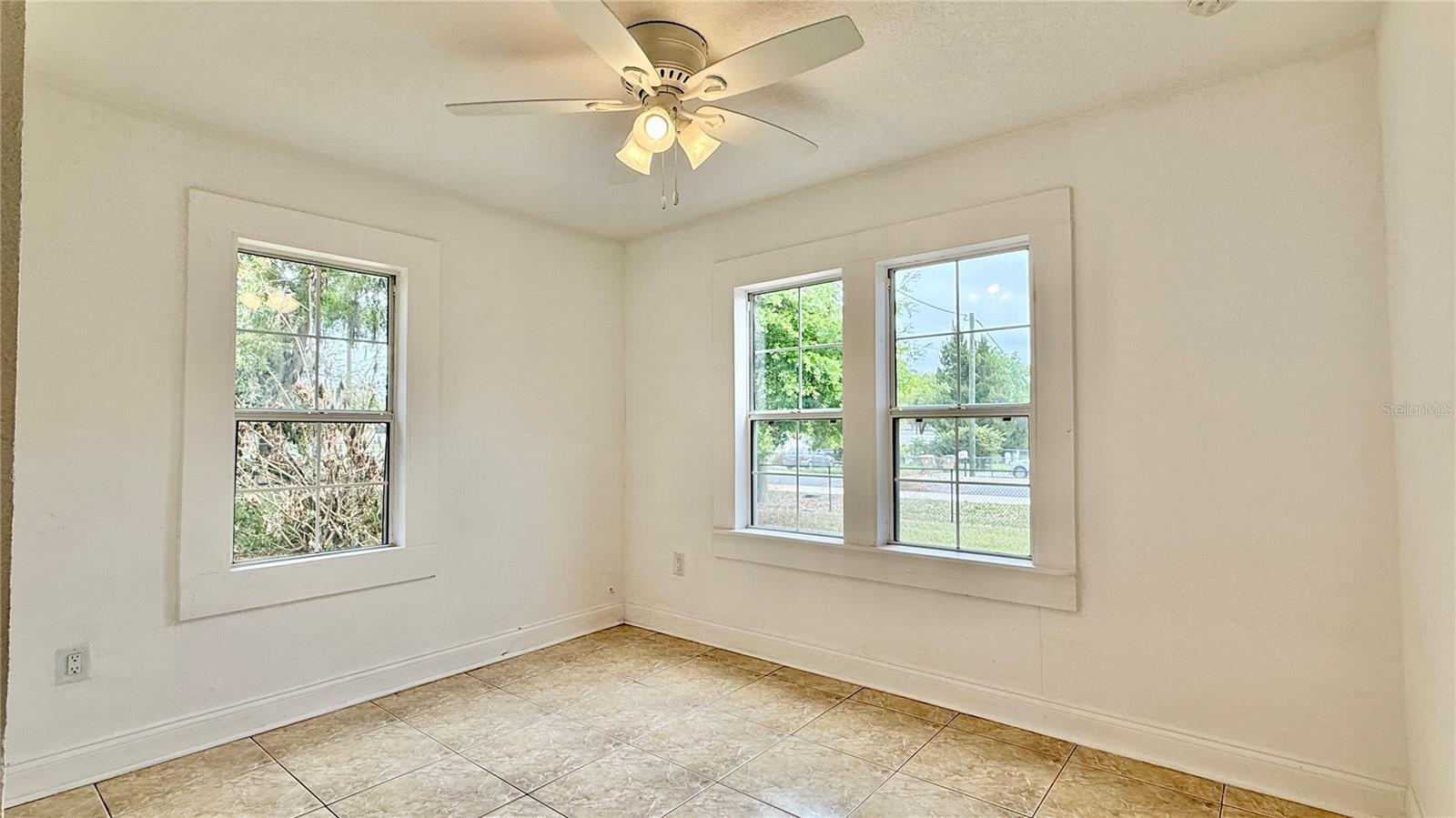 ACREAGE & UNREC - Residential