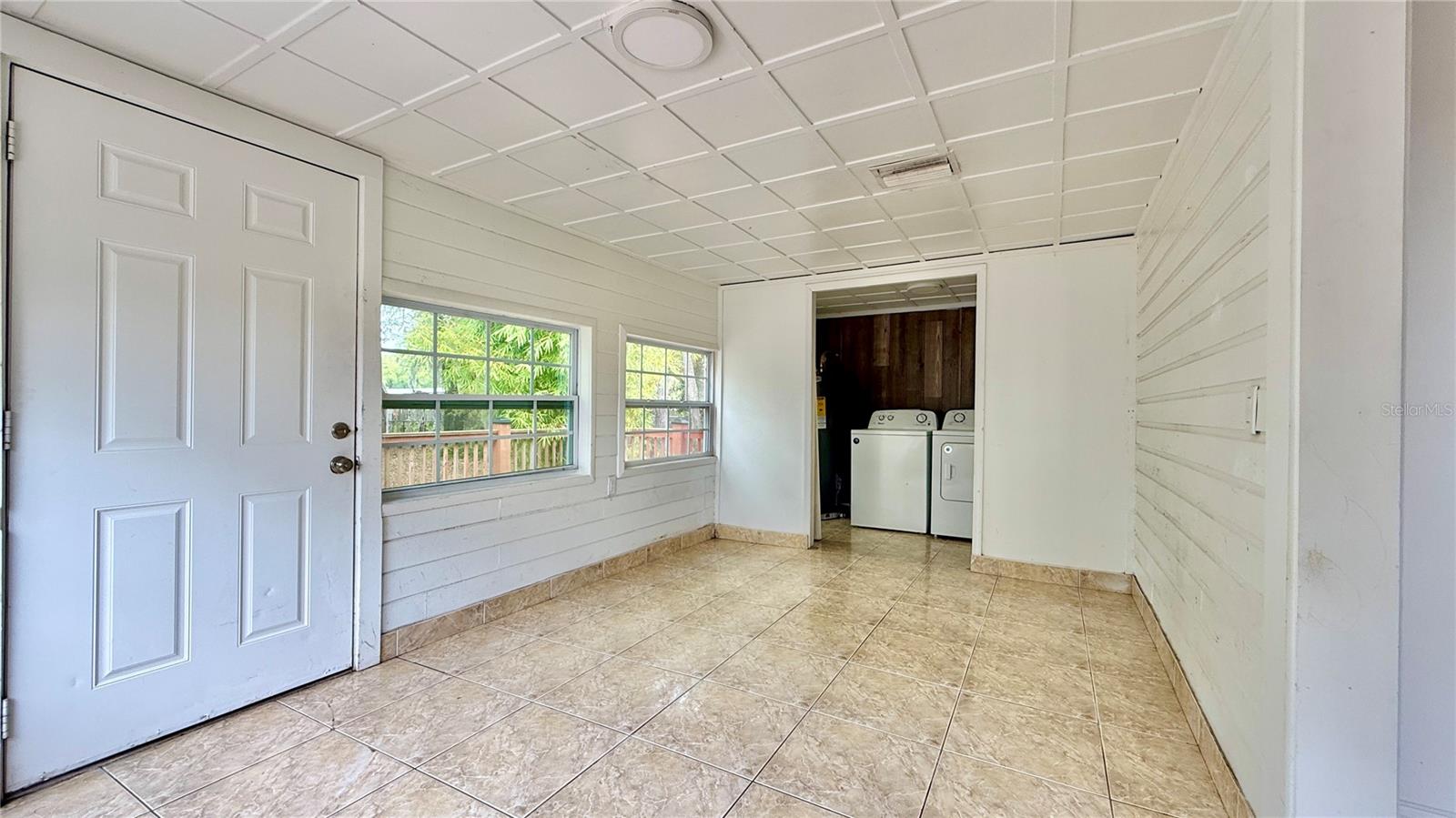 ACREAGE & UNREC - Residential