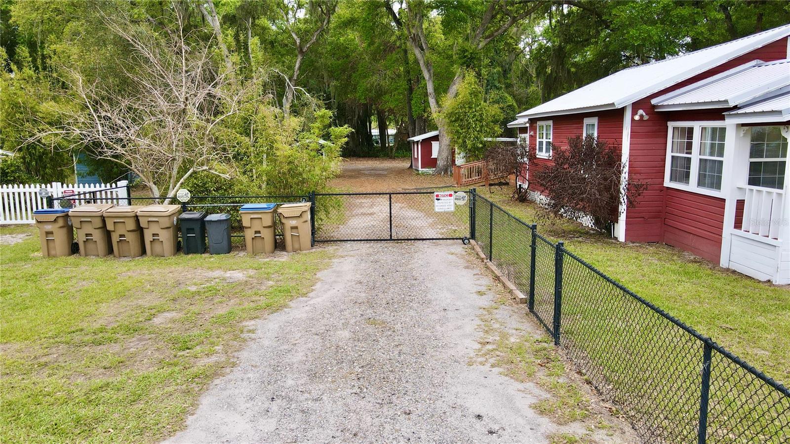 ACREAGE & UNREC - Residential