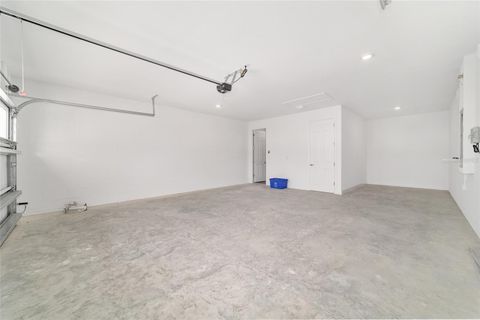 Tiny photo for 10886 SW 101st Loop, Ocala, FL 34481 (MLS # OM716193)