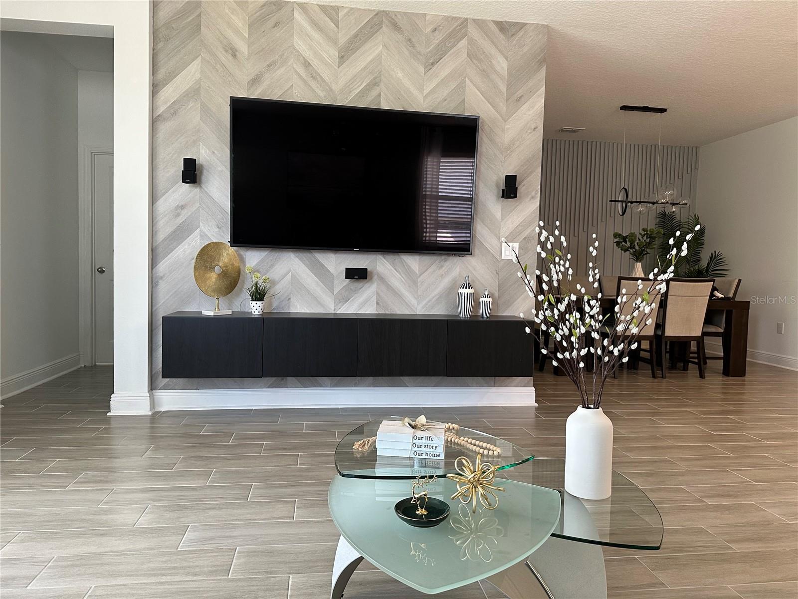 POITRAS EAST N-7 - Residential