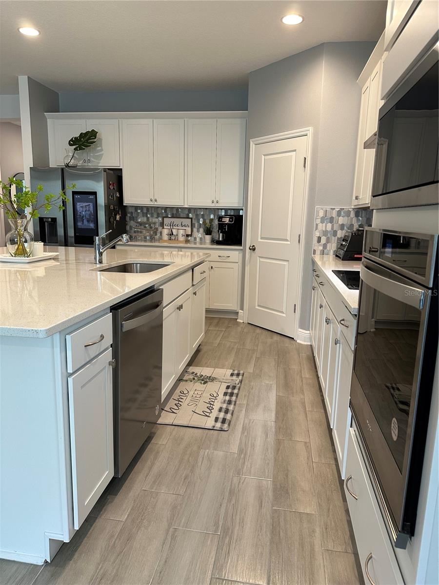 POITRAS EAST N-7 - Residential