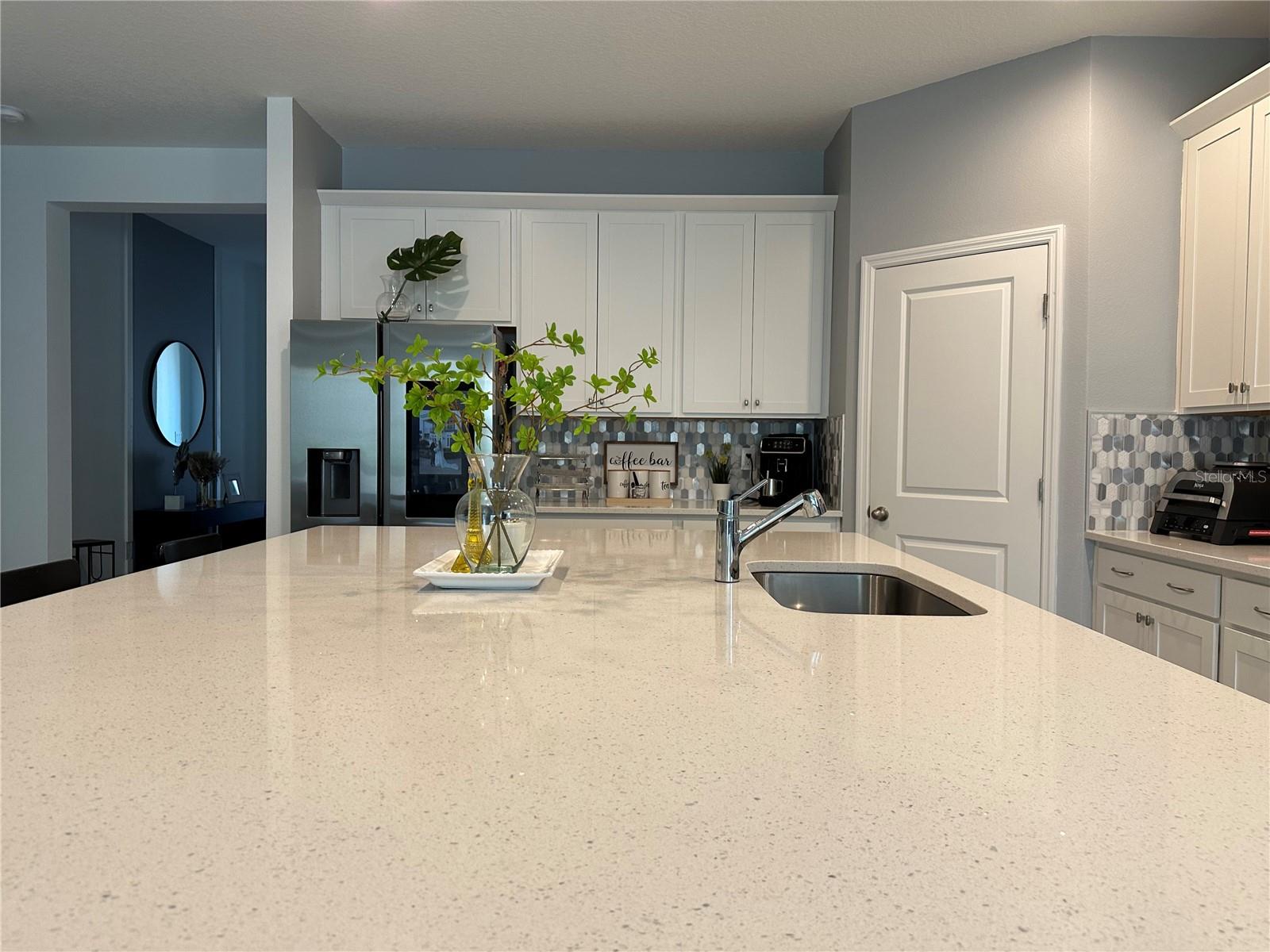 POITRAS EAST N-7 - Residential