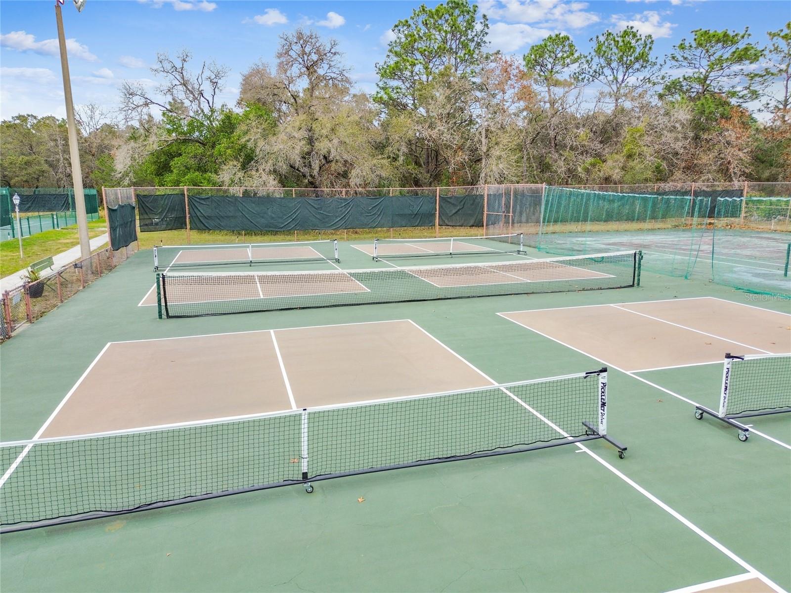 SUGARMILL WOODS OAK VILLAGE - Residential