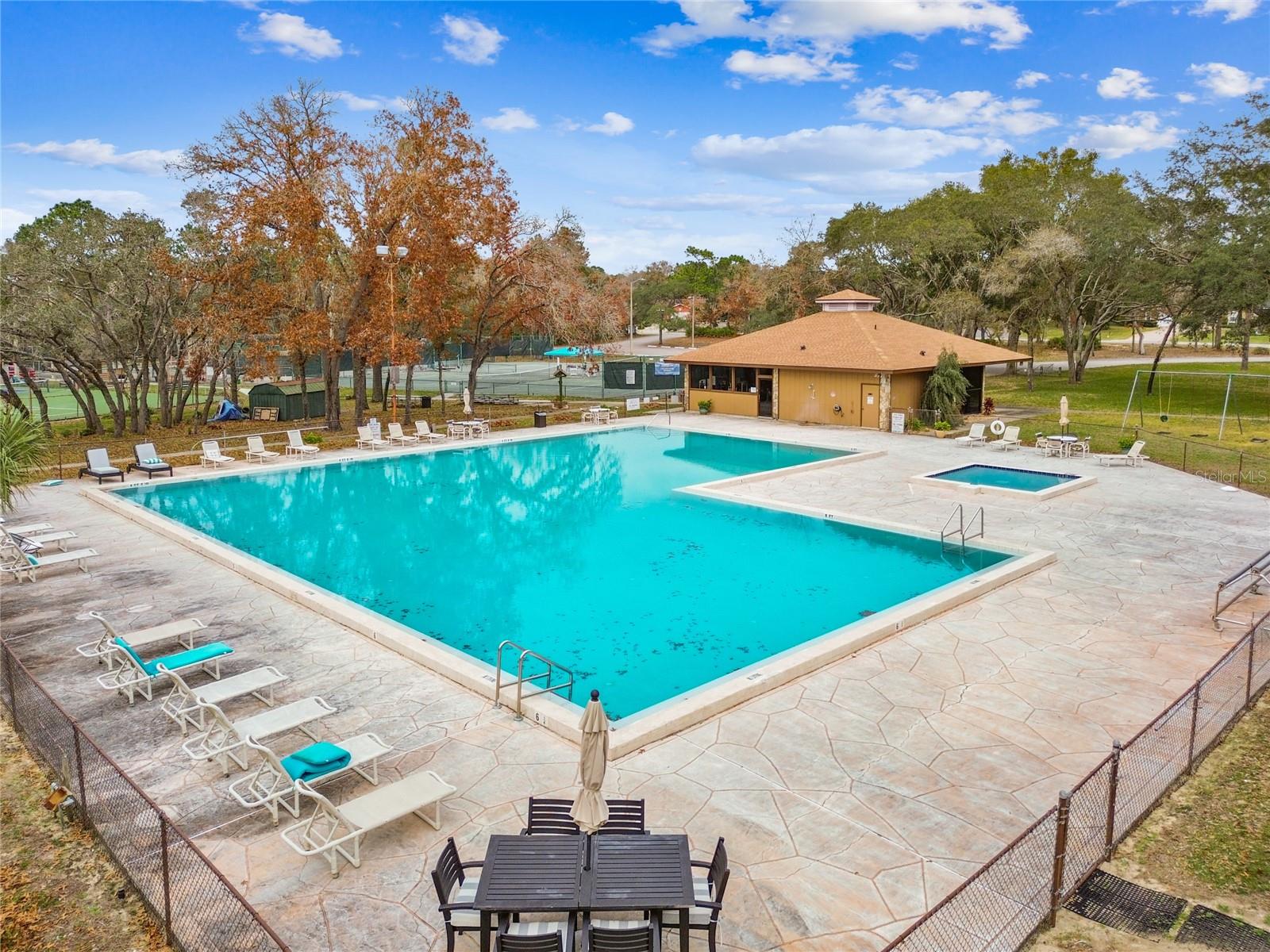 SUGARMILL WOODS OAK VILLAGE - Residential