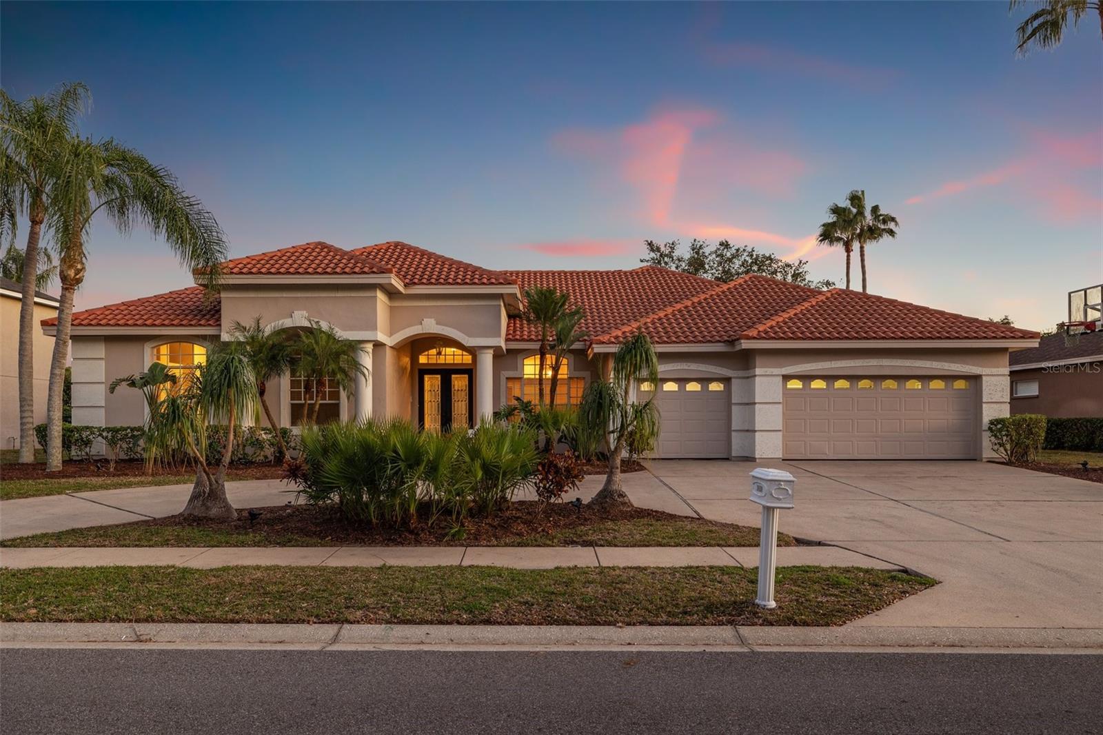 3830 MORENO DRIVE