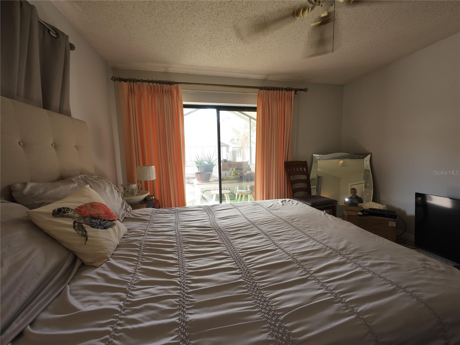 VILLAS OF LAKE ARBOR - Residential