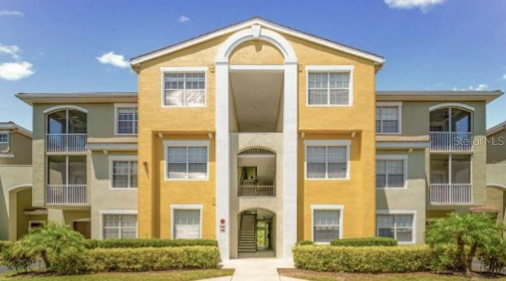 Photo of 5601 Bentgrass Drive #10-301, Sarasota, FL 34235 (MLS # O6343024)