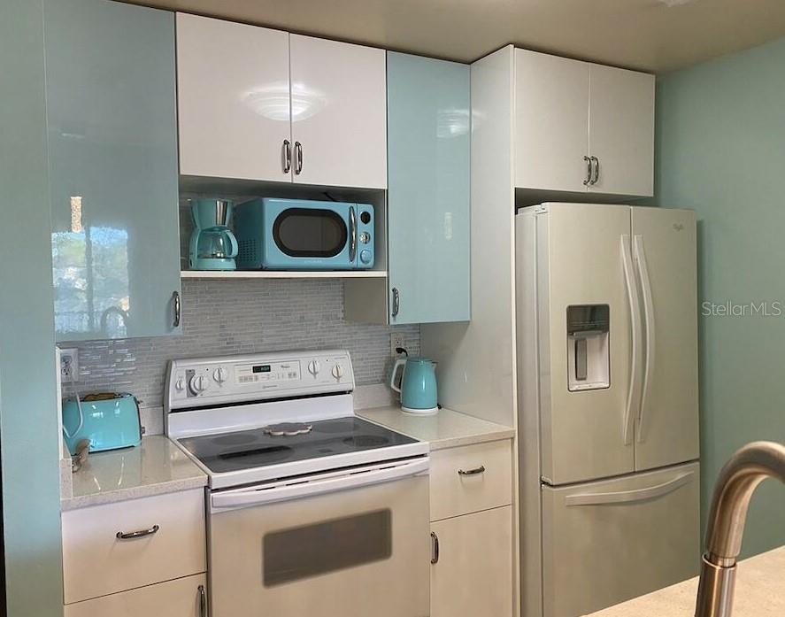 5601 BENTGRASS DRIVE 10-301