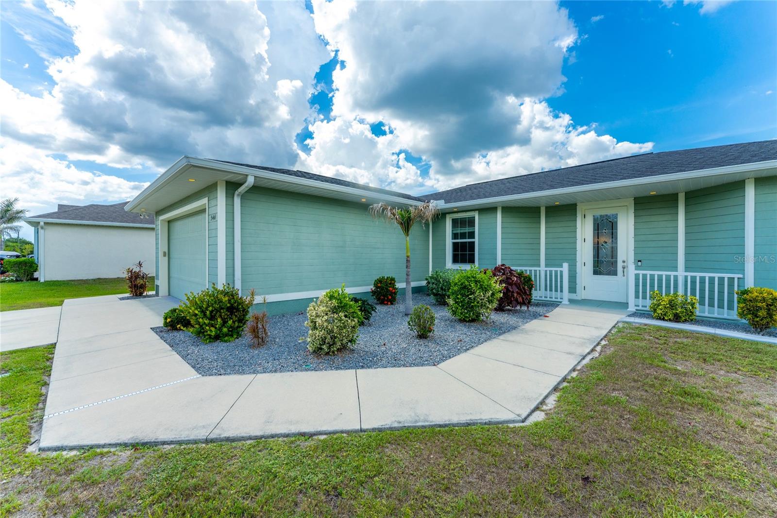 PUNTA GORDA ISLES SEC 20 - Residential