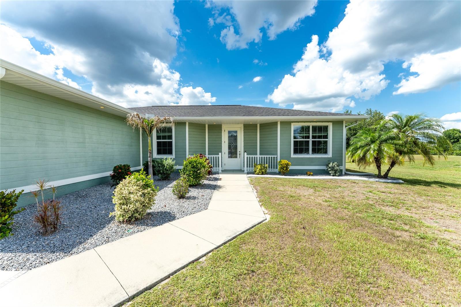 PUNTA GORDA ISLES SEC 20 - Residential