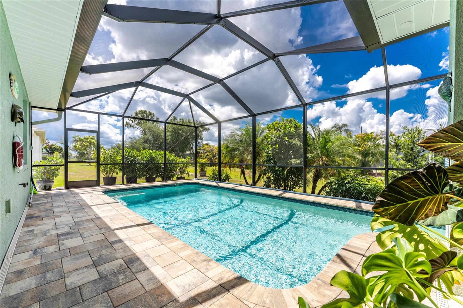 PUNTA GORDA ISLES SEC 20 - Residential