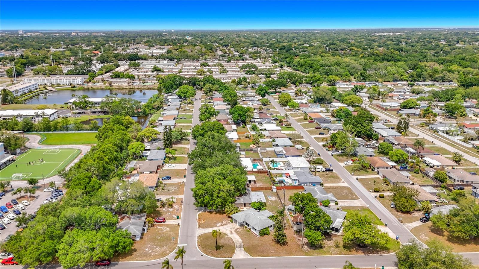 SUNSHINE GROVES - Residential