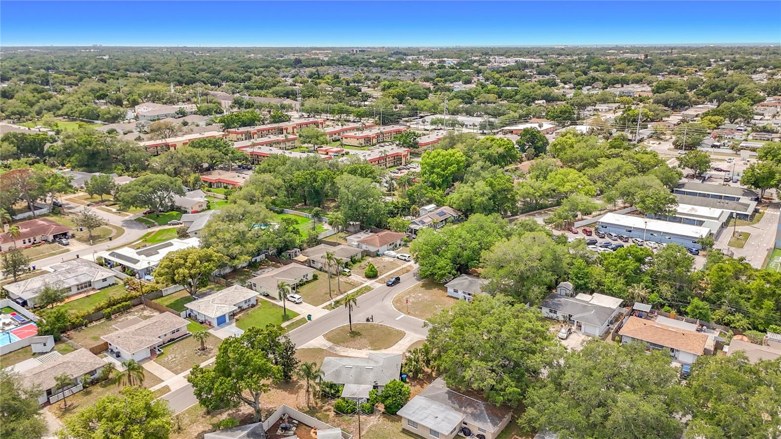 SUNSHINE GROVES - Residential