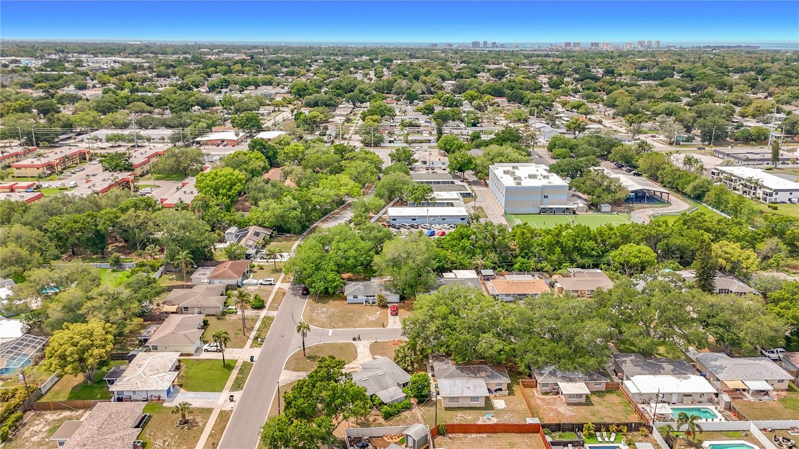 SUNSHINE GROVES - Residential