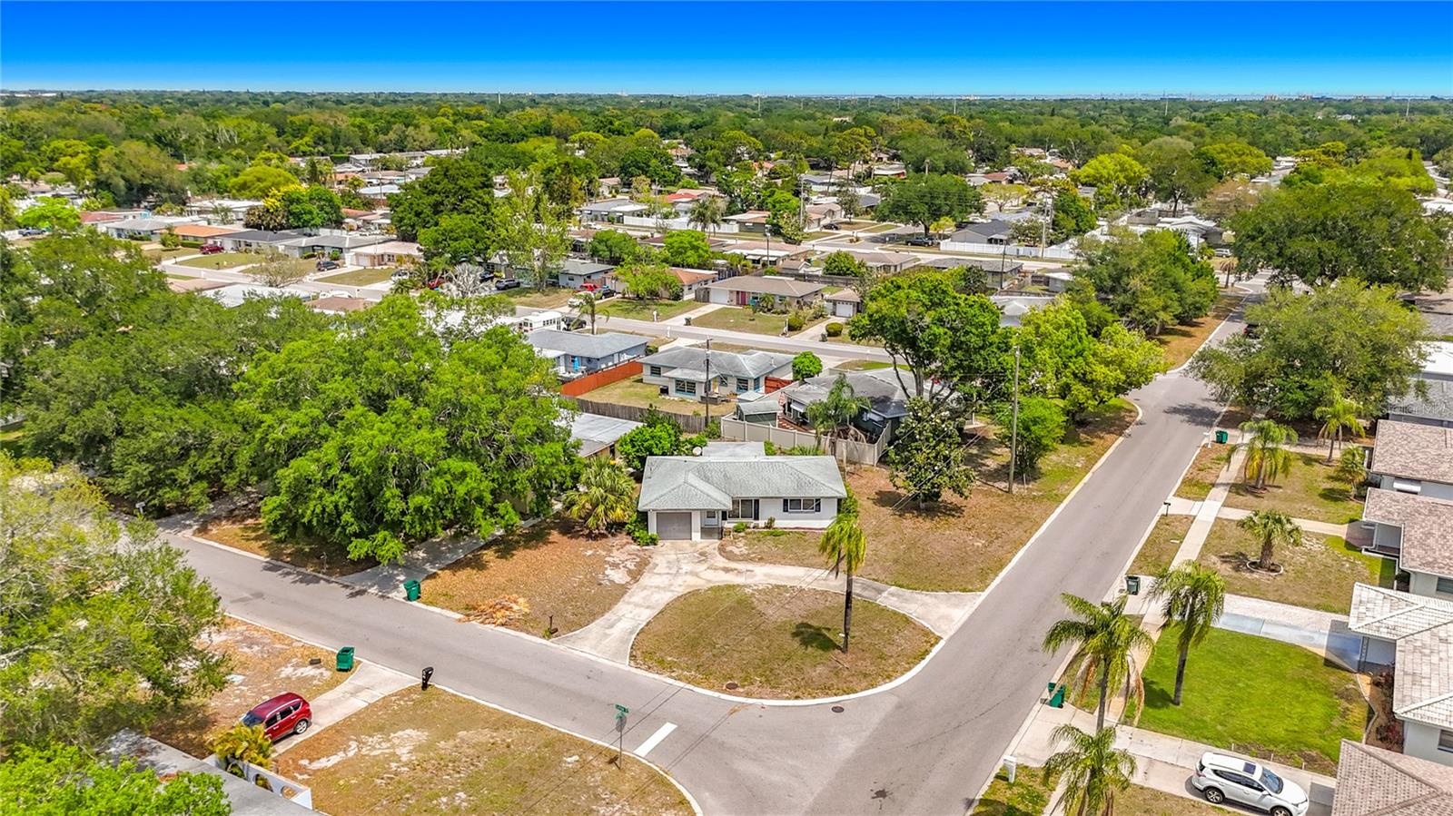 SUNSHINE GROVES - Residential