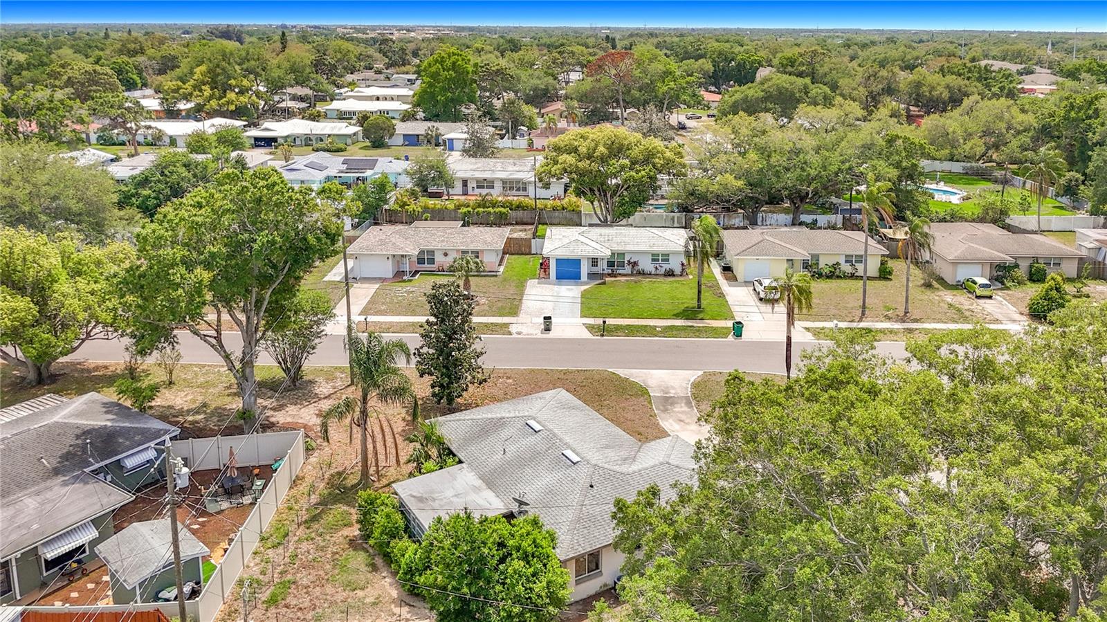 SUNSHINE GROVES - Residential