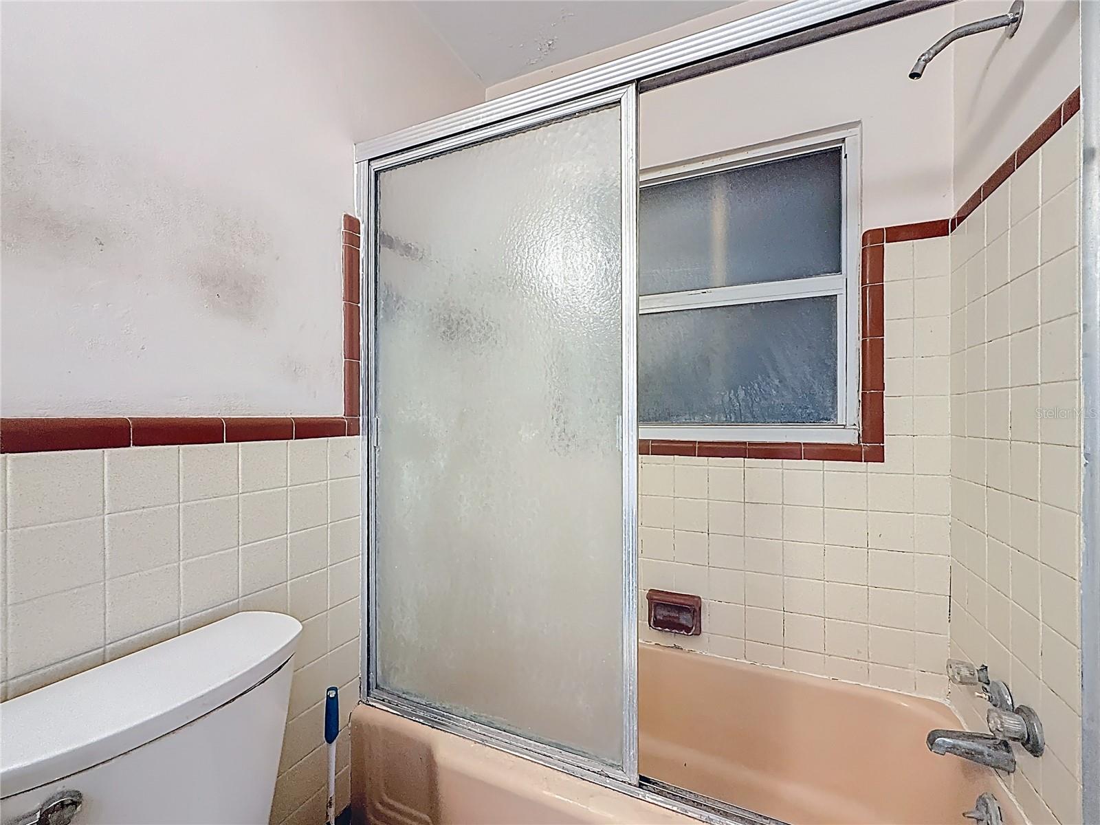 SUNSHINE GROVES - Residential