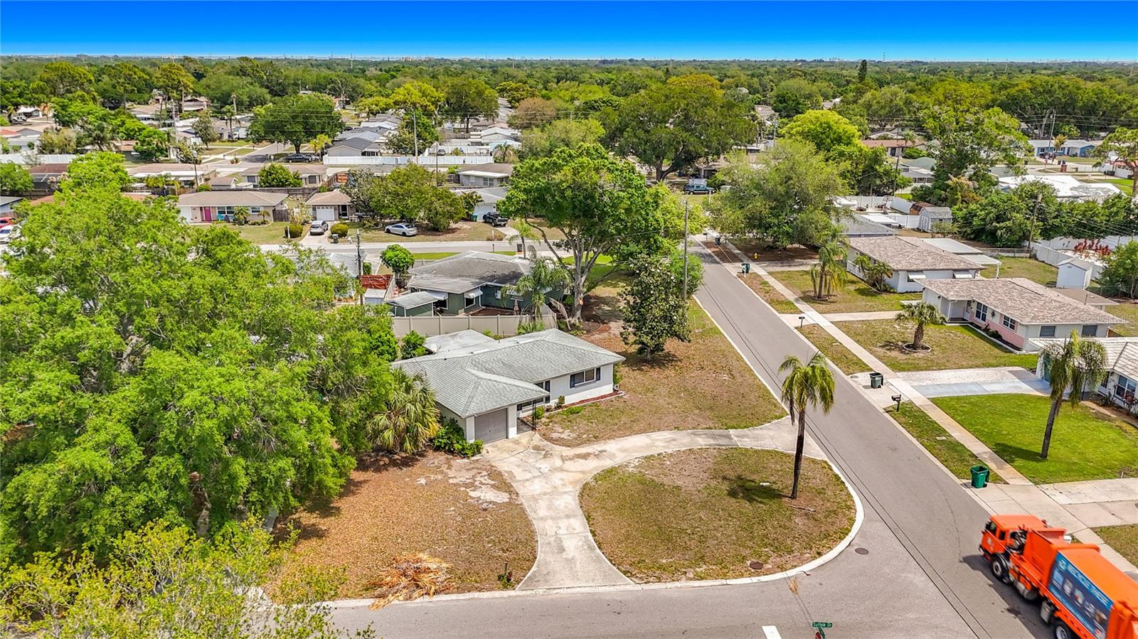 SUNSHINE GROVES - Residential