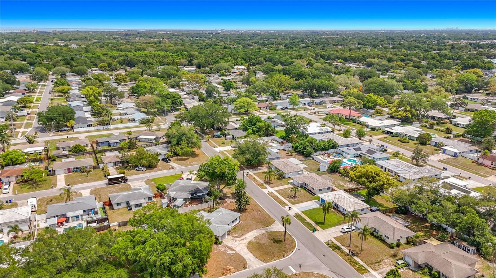 SUNSHINE GROVES - Residential