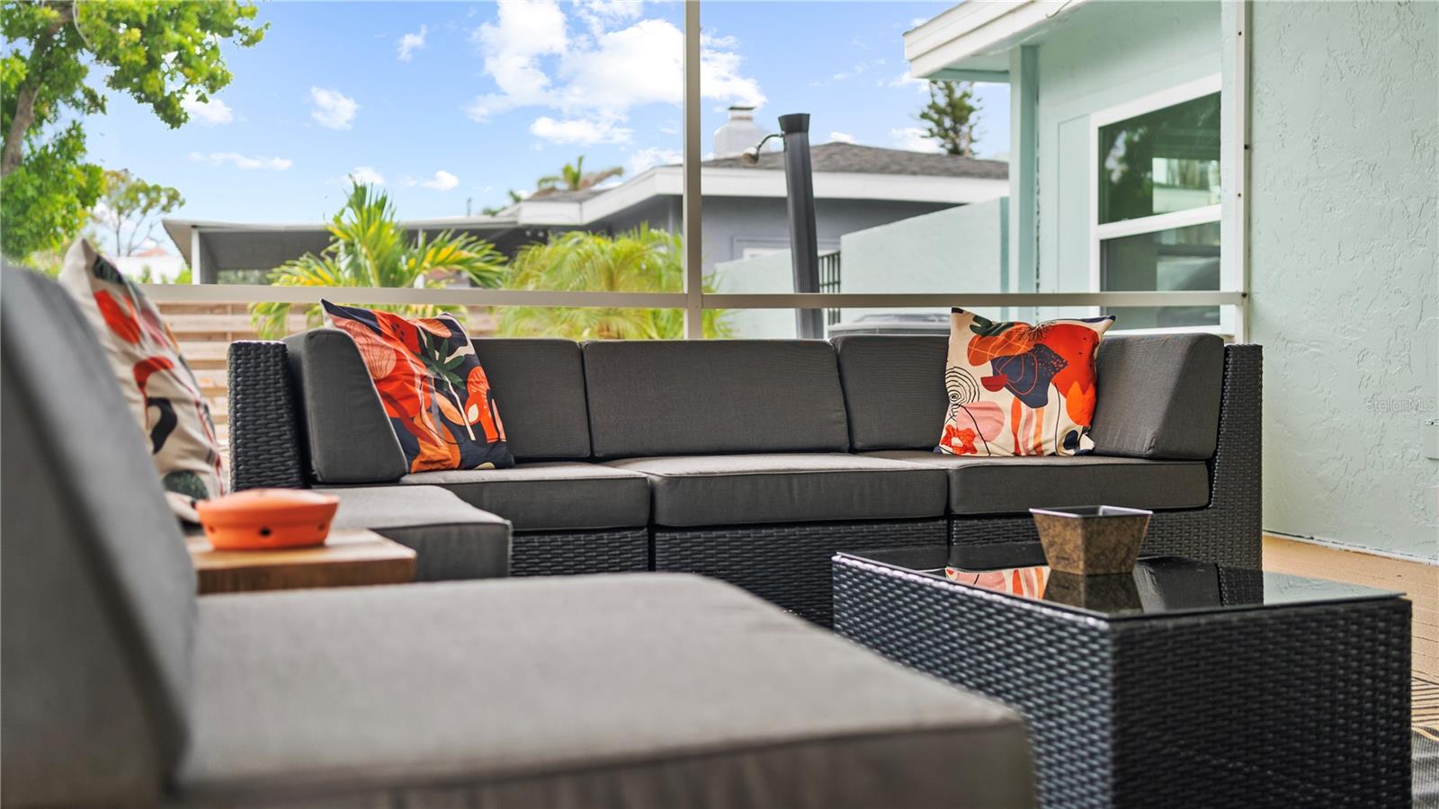 WHITE SANDS OF LIDO - Residential