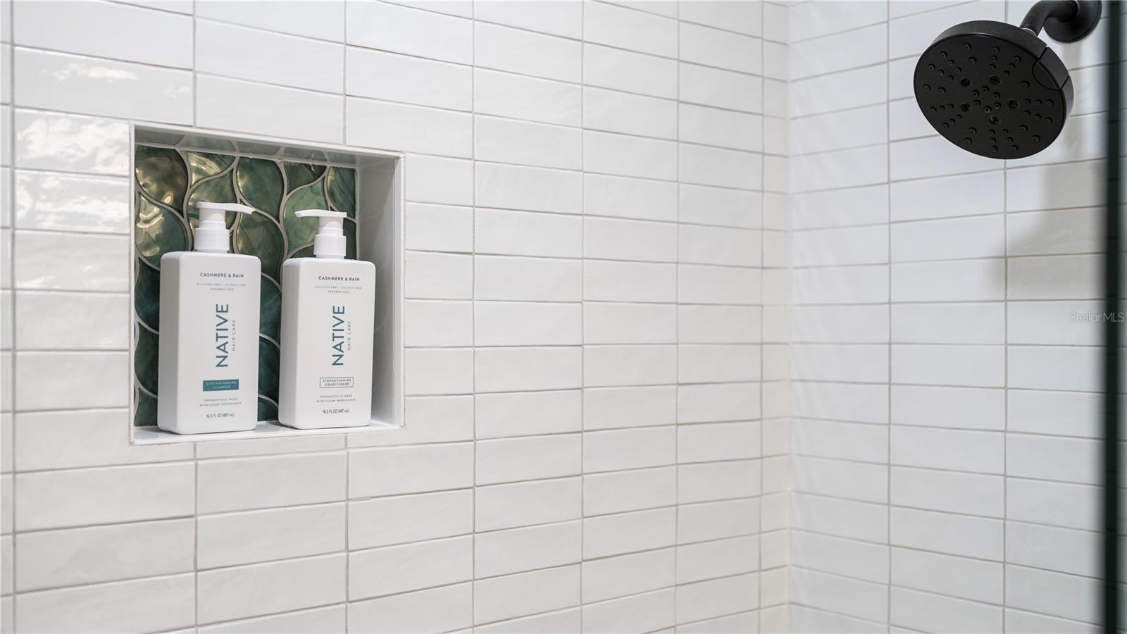 WHITE SANDS OF LIDO - Residential