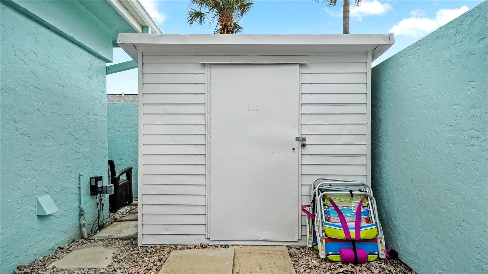 WHITE SANDS OF LIDO - Residential