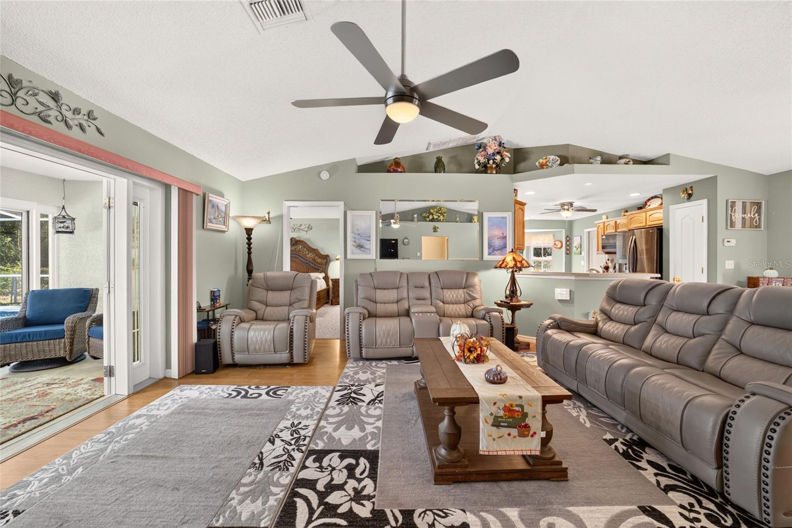 8879 N SANDREE DRIVE