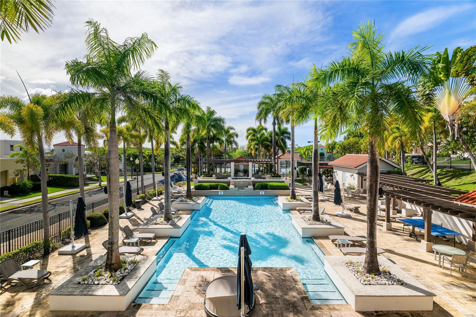 TREASURE POINT #34 - Residential