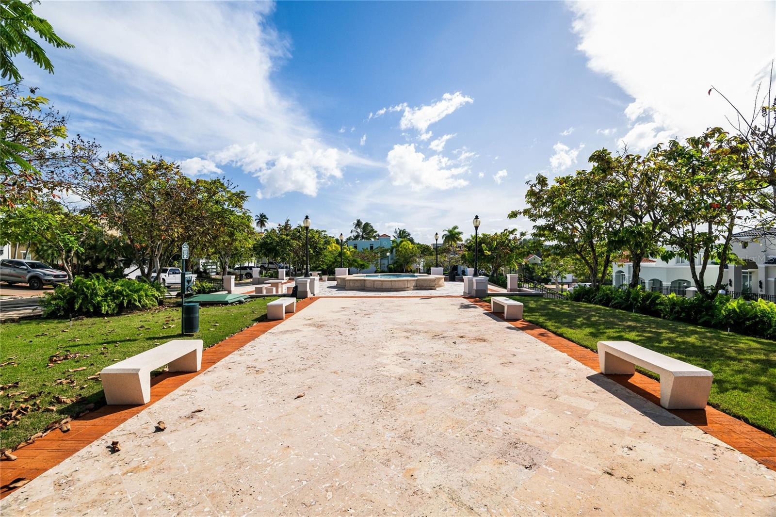 TREASURE POINT #34 - Residential