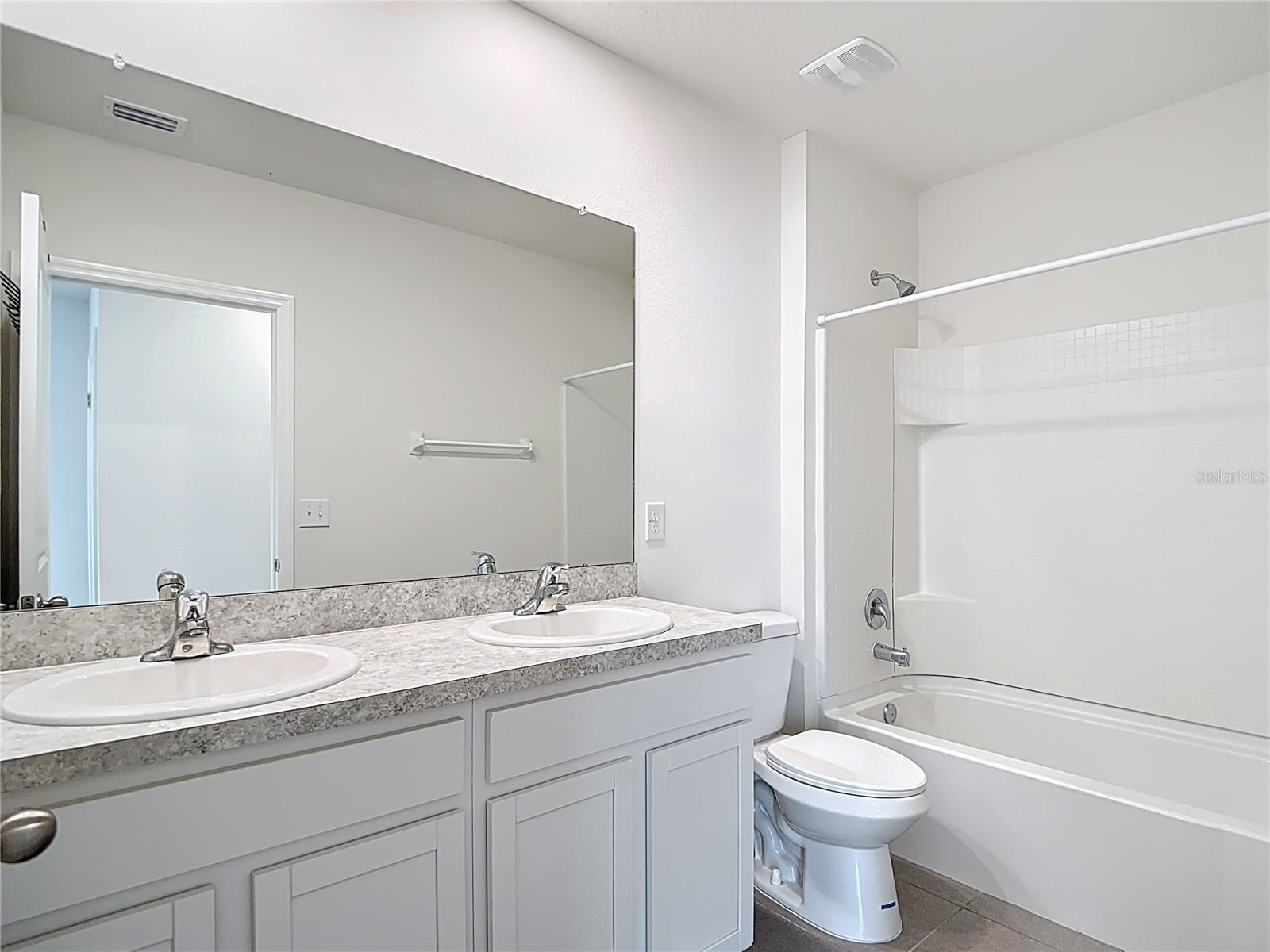 MIRADA PRCL 17-1 - Residential