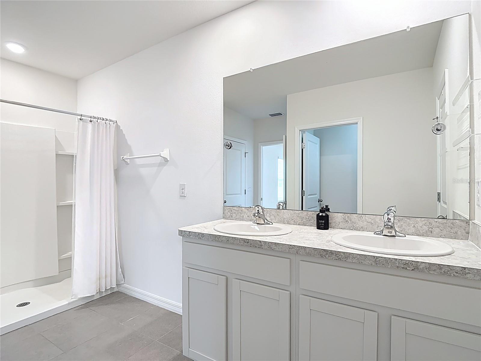 MIRADA PRCL 17-1 - Residential