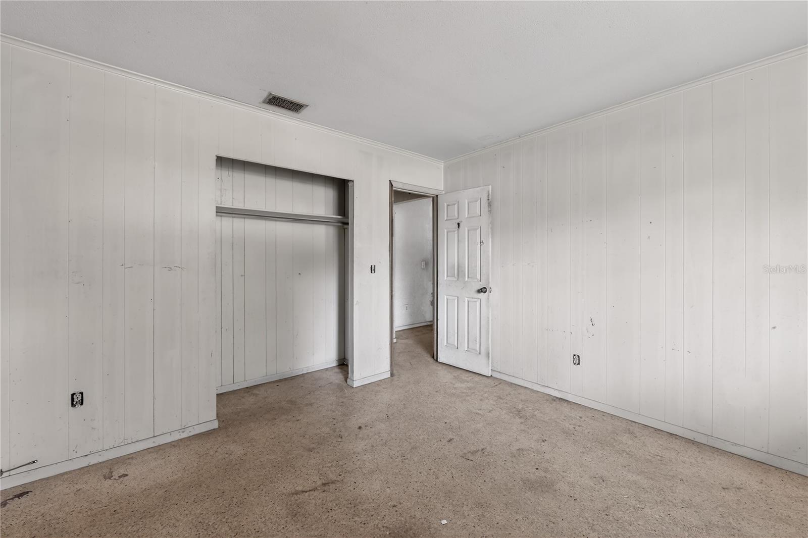 AIRPORT REV - Residential Income