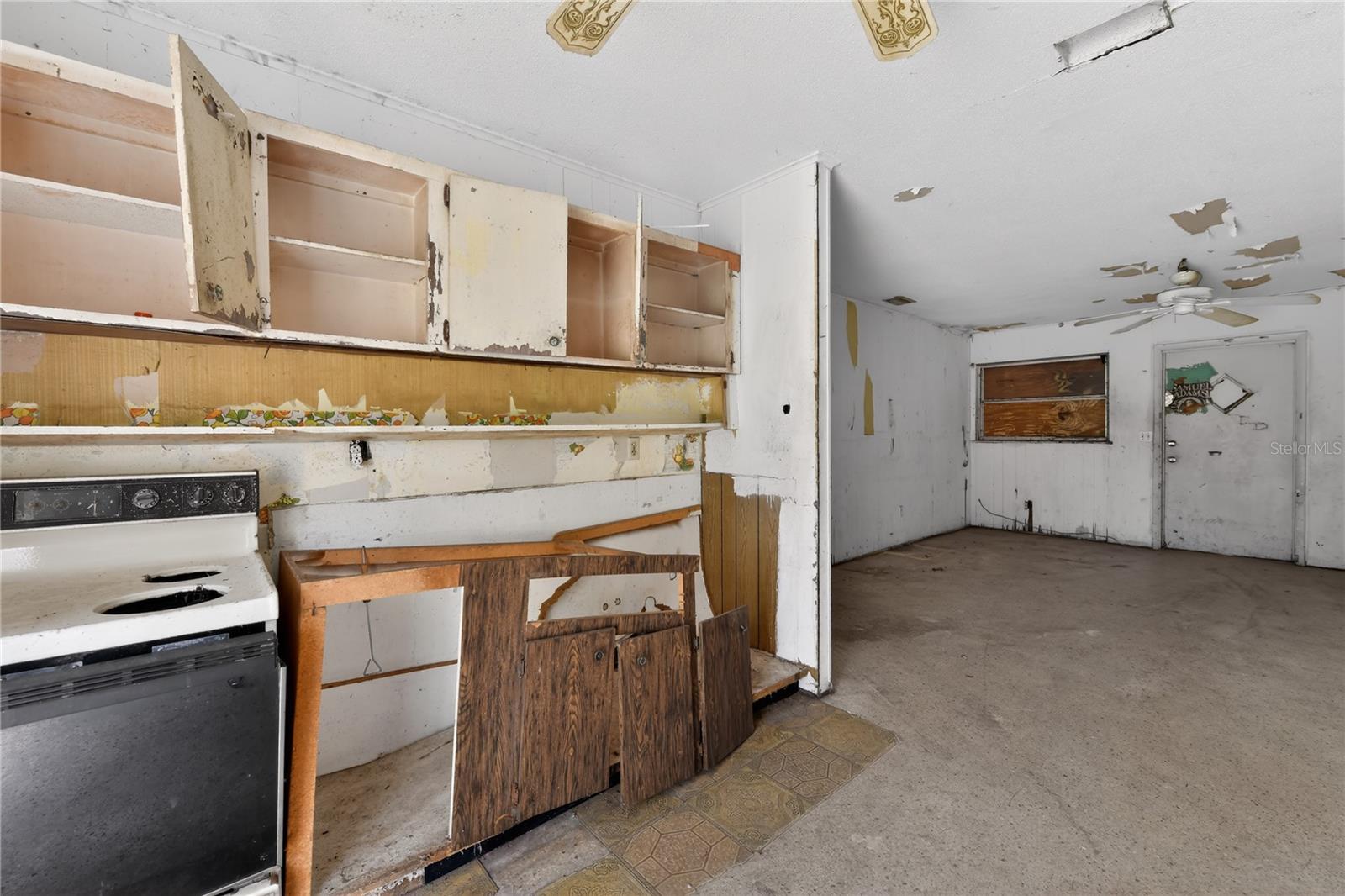 AIRPORT REV - Residential Income