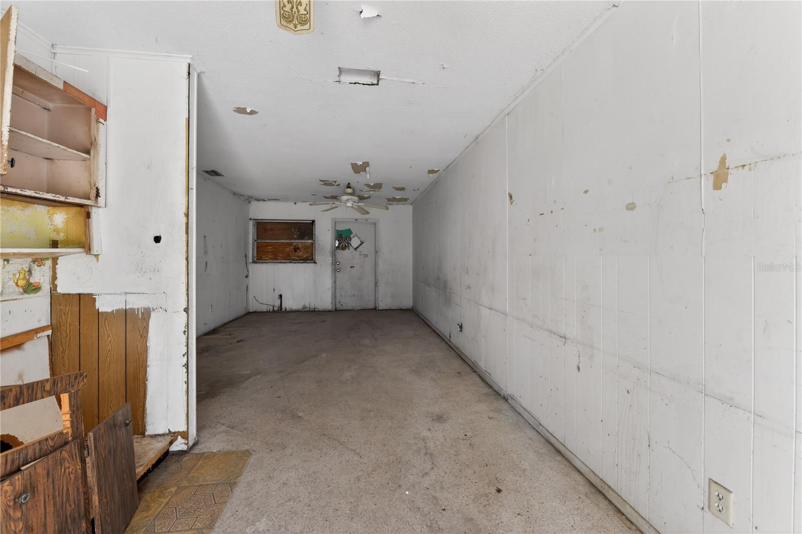 AIRPORT REV - Residential Income