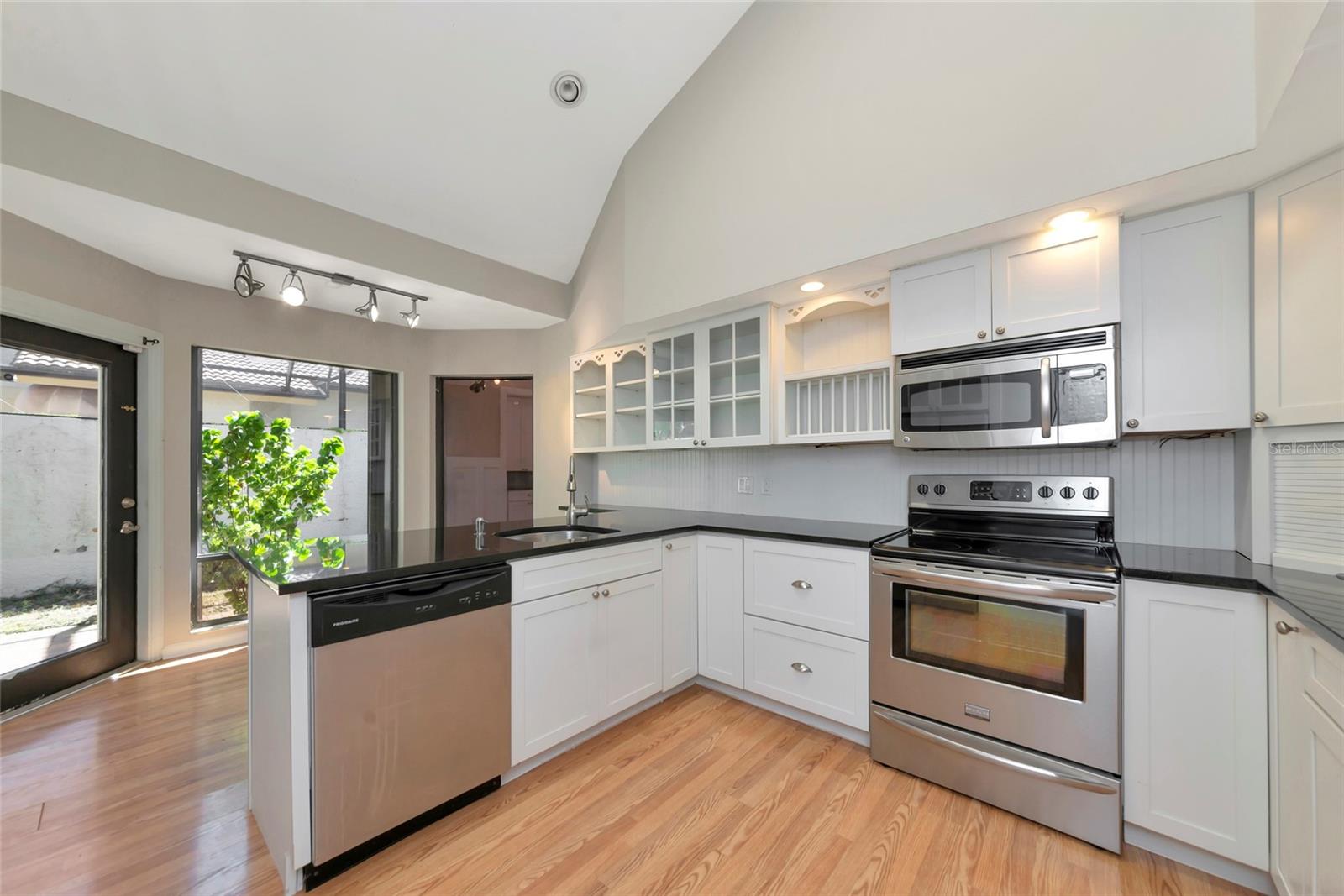 LONGWOOD VILLAS UNIT 2 - Residential