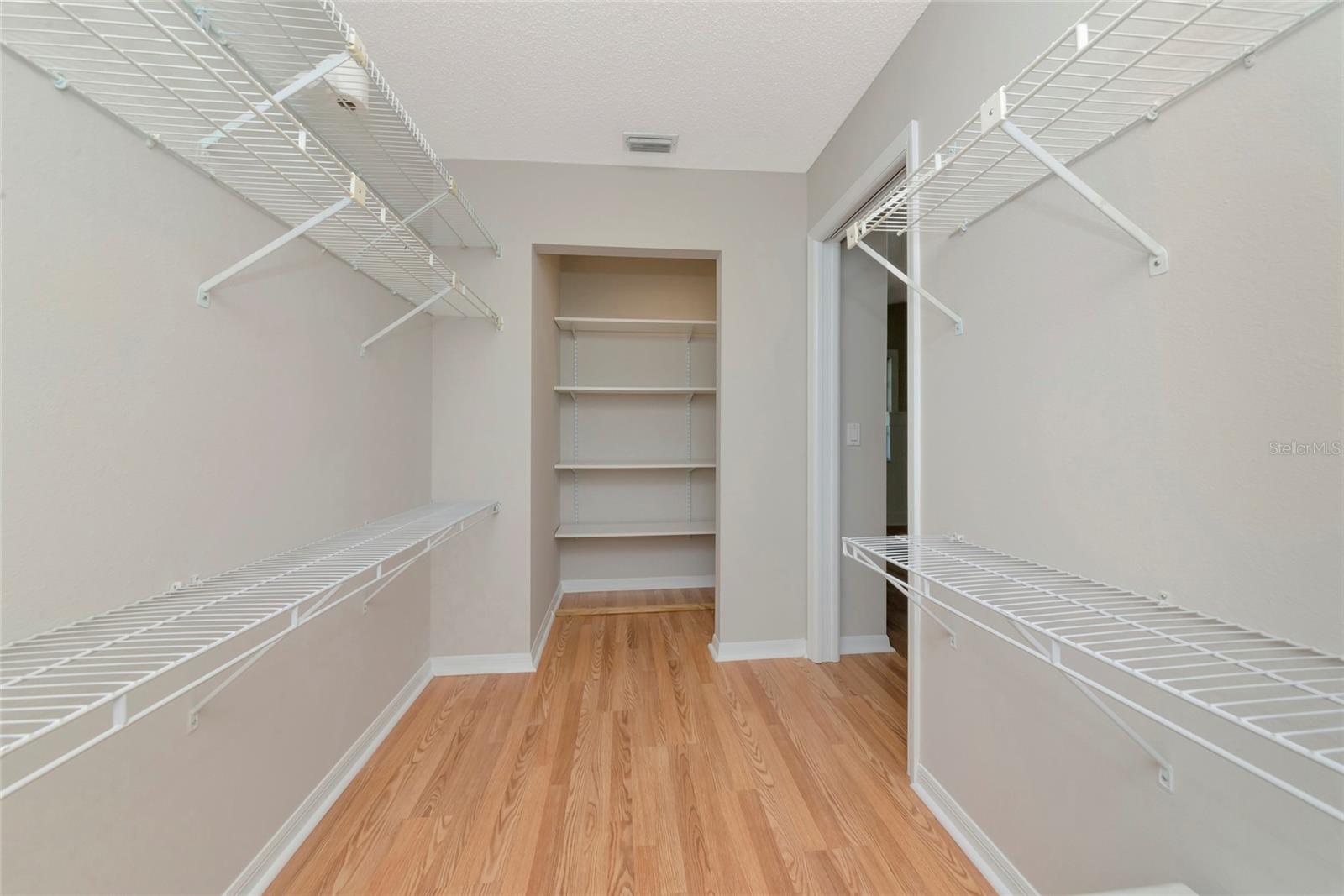 LONGWOOD VILLAS UNIT 2 - Residential