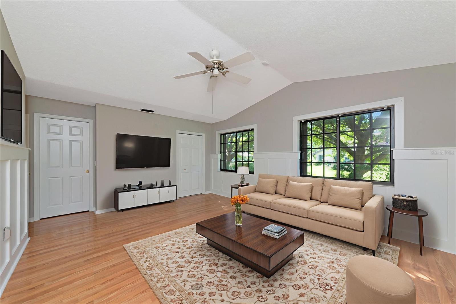 LONGWOOD VILLAS UNIT 2 - Residential