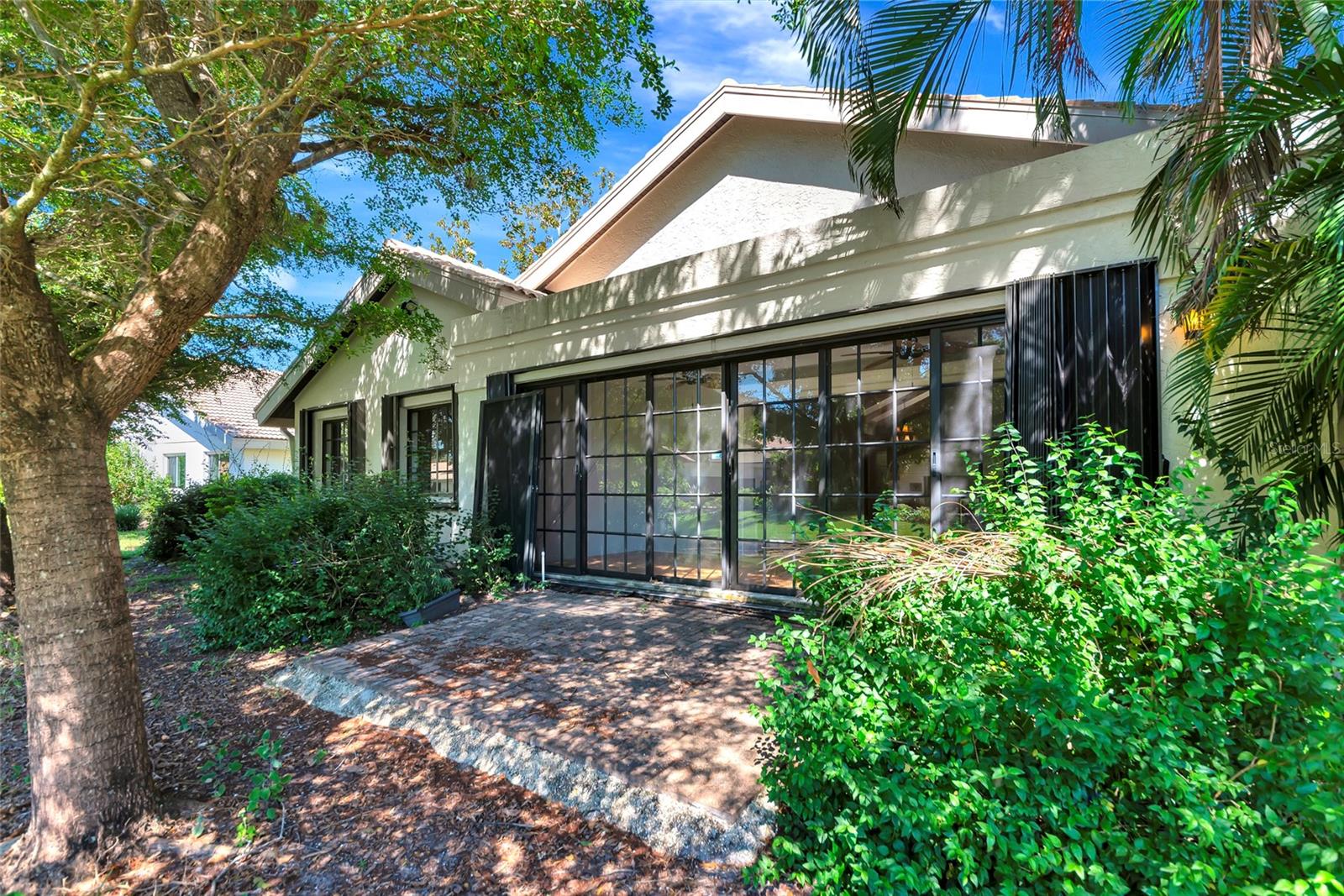 LONGWOOD VILLAS UNIT 2 - Residential