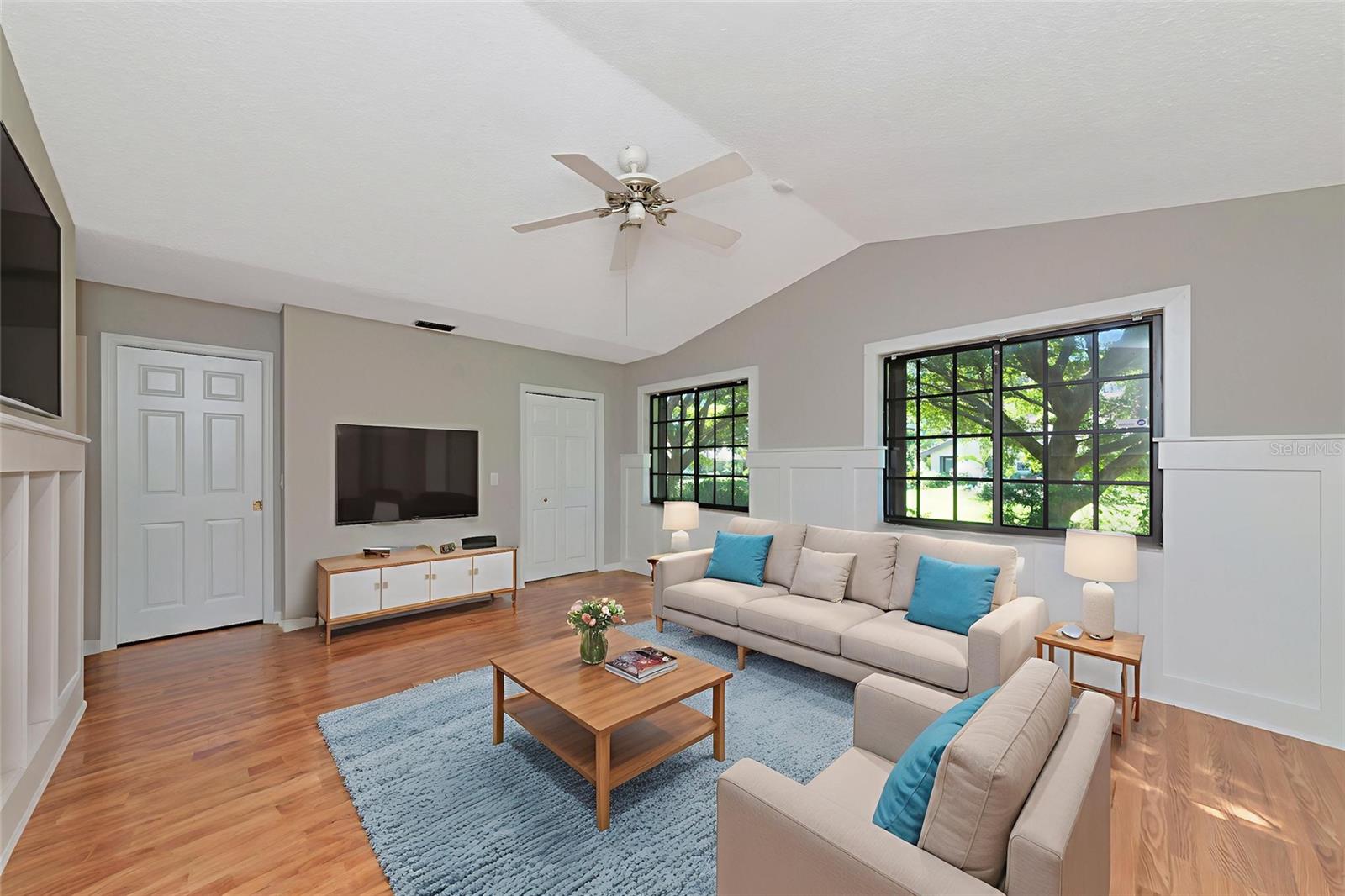 LONGWOOD VILLAS UNIT 2 - Residential