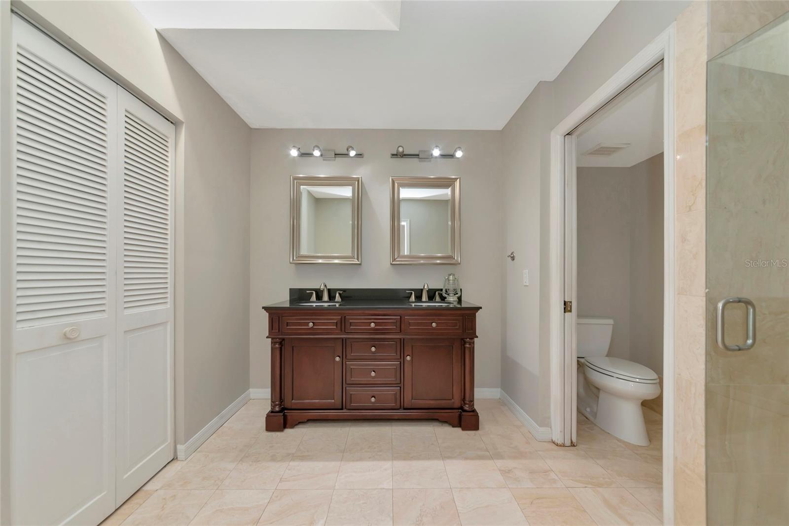 LONGWOOD VILLAS UNIT 2 - Residential