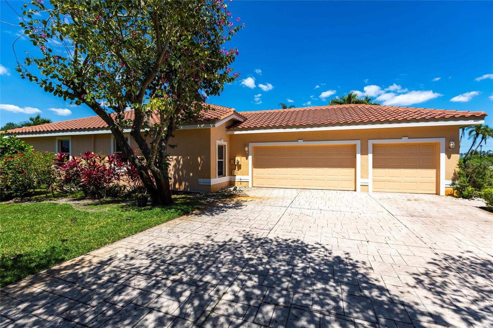 15420 GREENOCK LANE