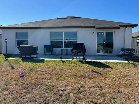 A home in WIMAUMA