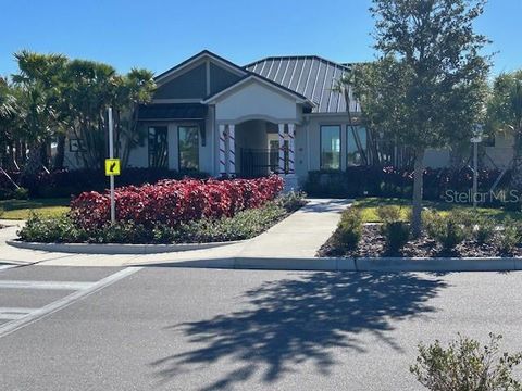 A home in WIMAUMA