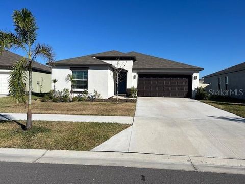 A home in WIMAUMA