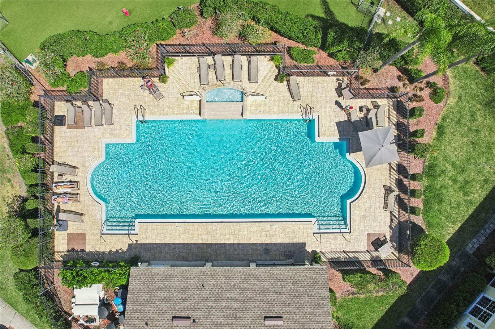 BAY BREEZE COVE - Residential