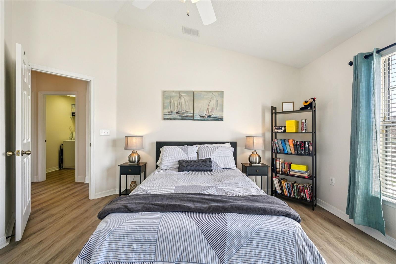 BAY BREEZE COVE - Residential