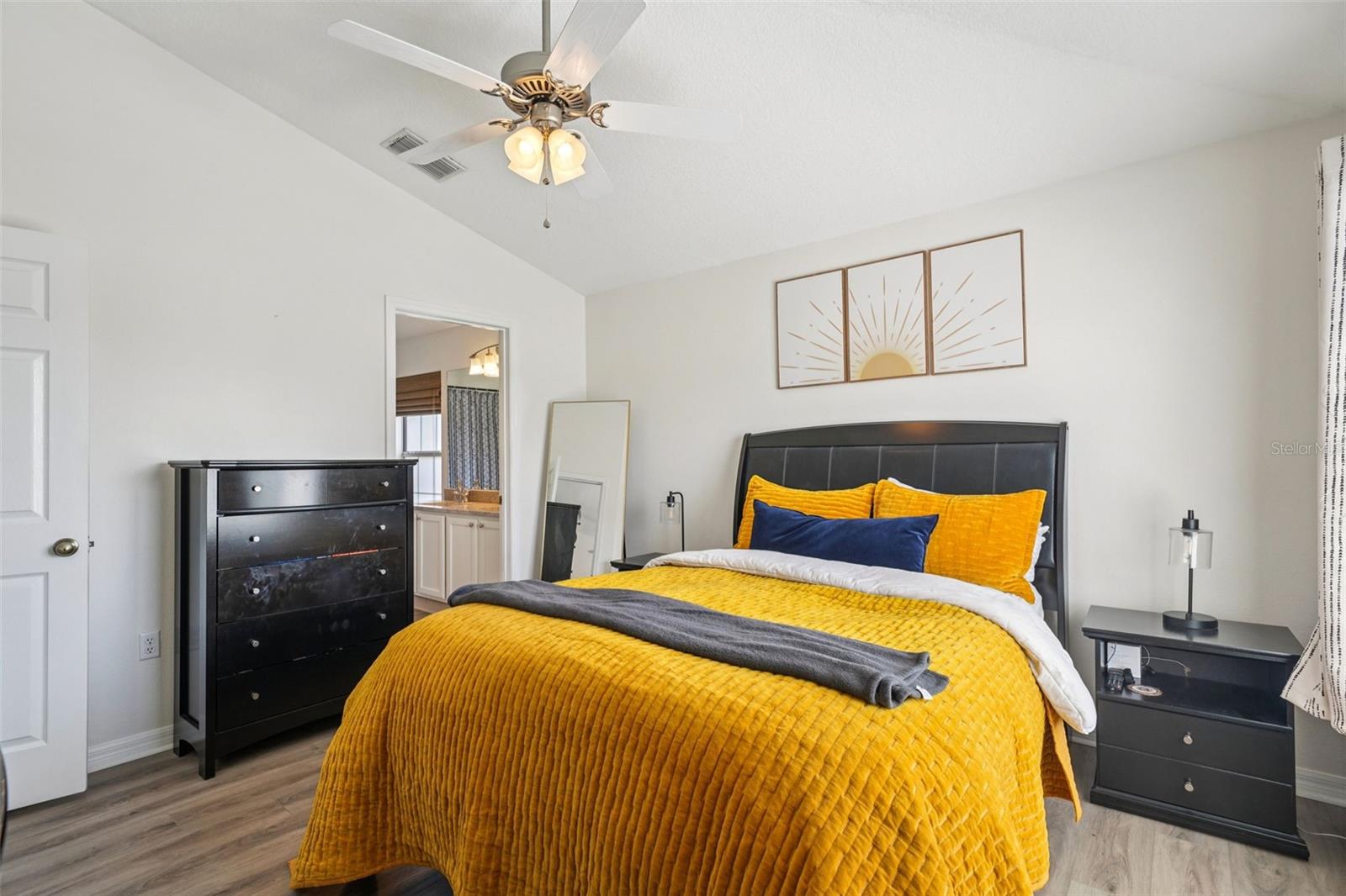 BAY BREEZE COVE - Residential