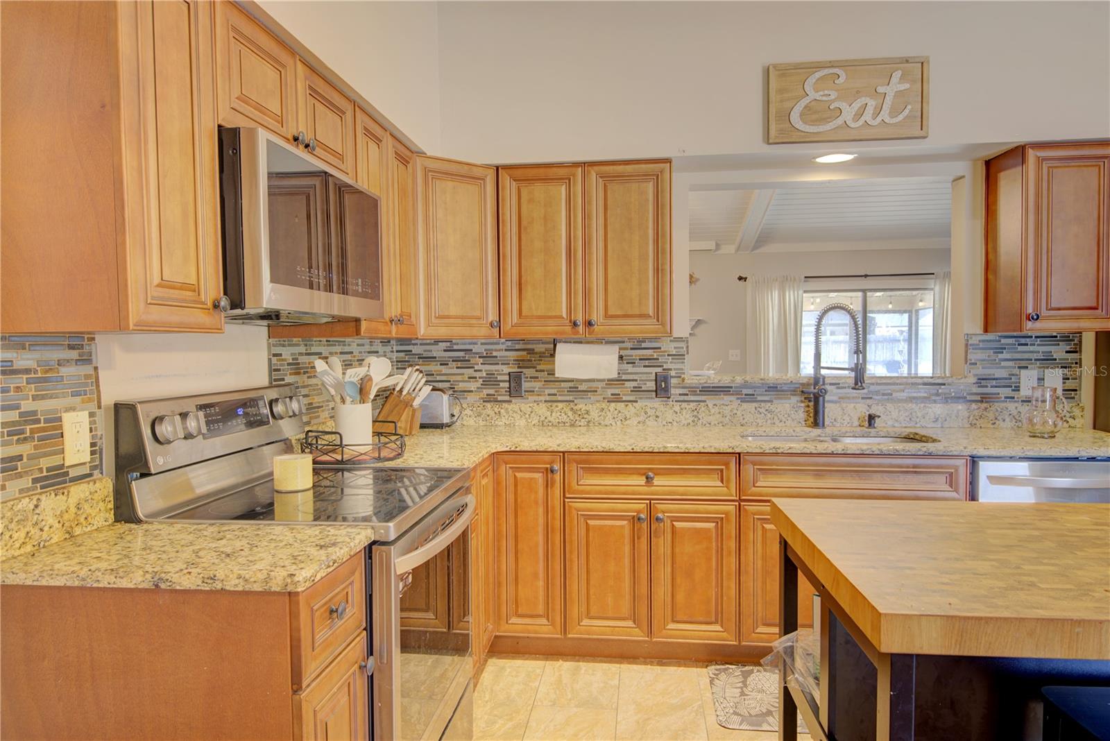 CYPRESS LANDING AT SABAL POINT - Residential