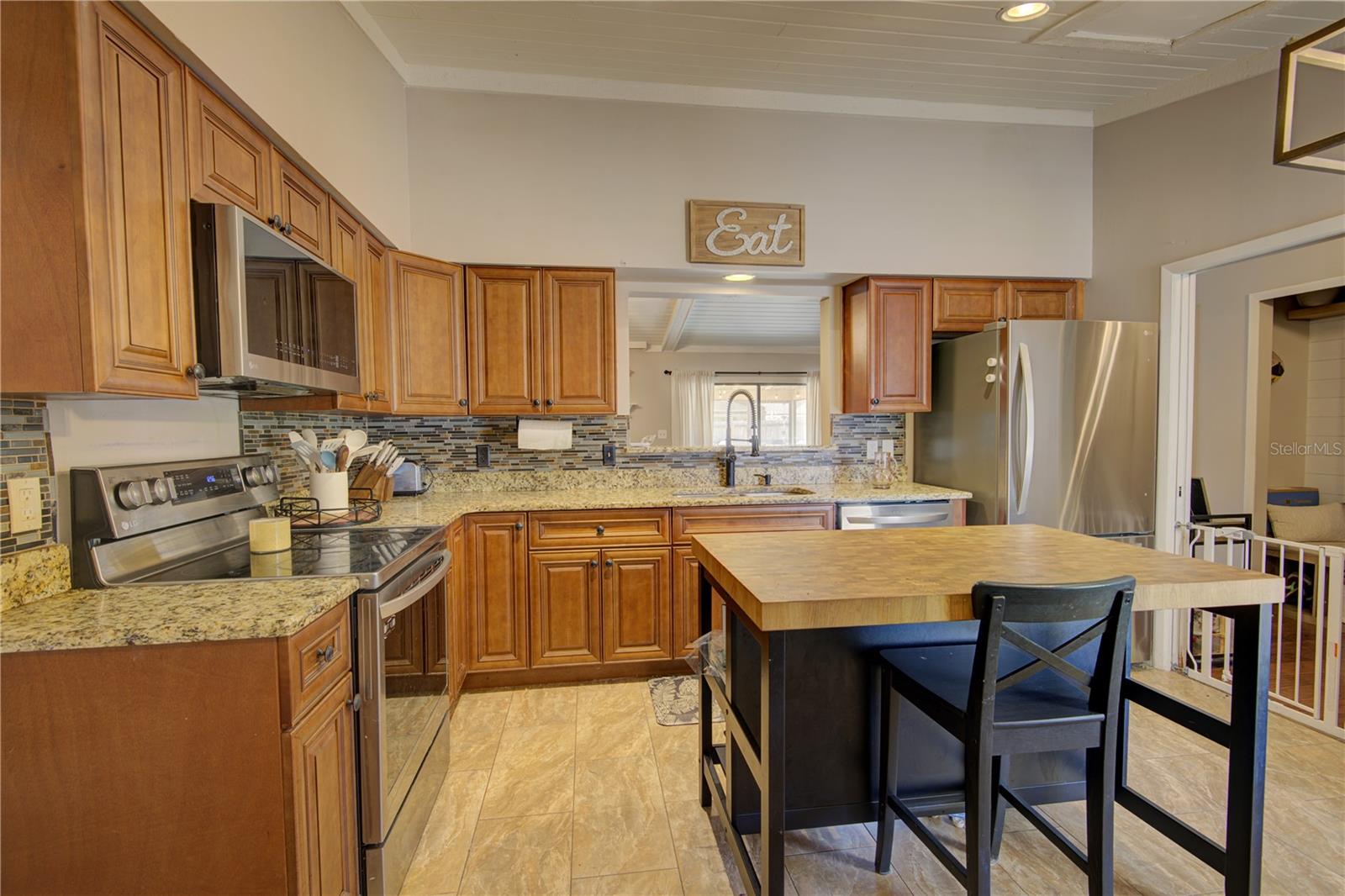 CYPRESS LANDING AT SABAL POINT - Residential